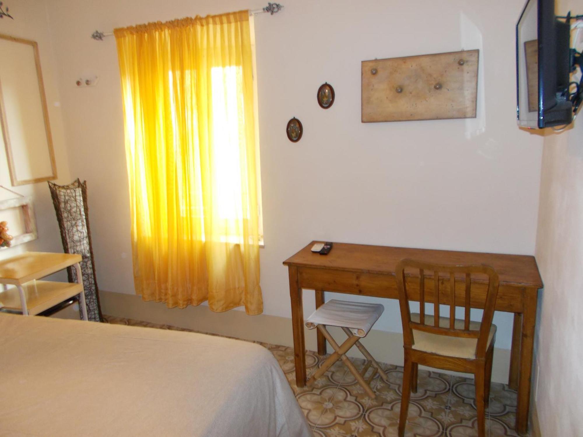 Serravalle Pistoiese Guest House Le Arti Minori מראה חיצוני תמונה